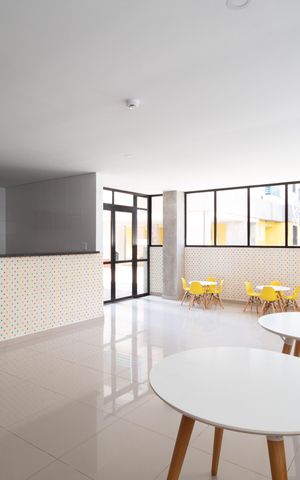 Apartamento à venda com 63m², 3 quartos e 2 vagas Apartamento à venda com 63m², 3 quartos e 2 vagasÁrea comum - Salão de festas