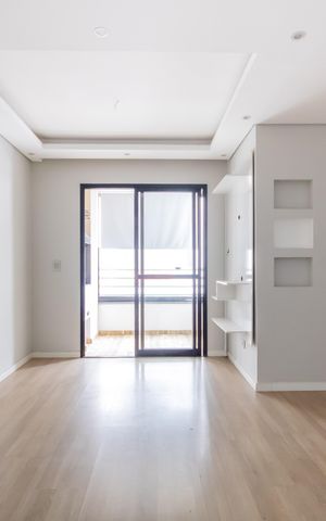 Apartamento à venda com 63m², 3 quartos e 2 vagas Apartamento à venda com 63m², 3 quartos e 2 vagasSala