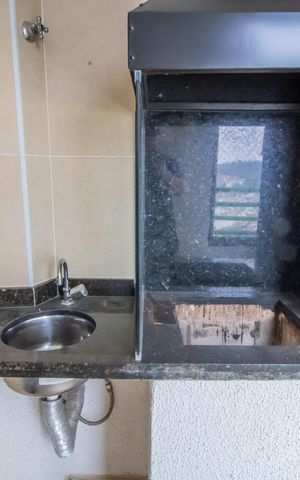 Apartamento à venda com 63m², 3 quartos e 2 vagas Apartamento à venda com 63m², 3 quartos e 2 vagasSacada - Churrasqueira