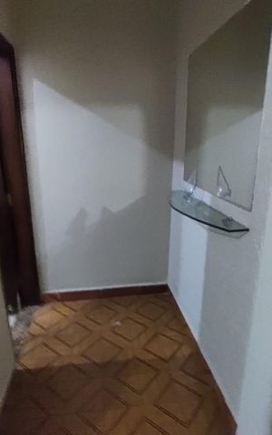 Casa à venda com 164m², 4 quartos e 2 vagas