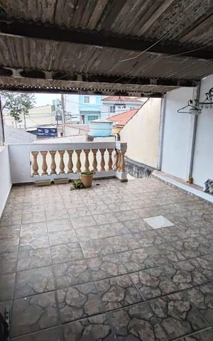 Casa à venda com 164m², 4 quartos e 2 vagas