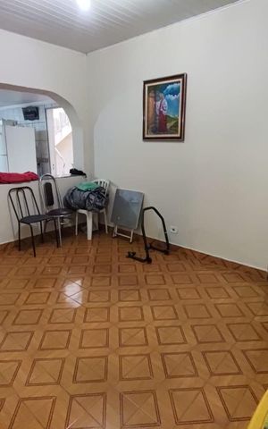 Casa à venda com 164m², 4 quartos e 2 vagas