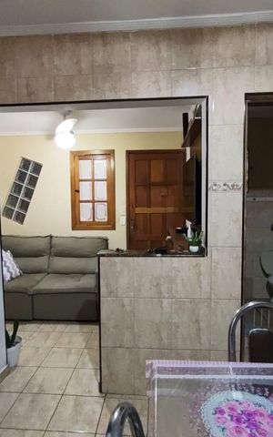 Casa à venda com 164m², 4 quartos e 2 vagas