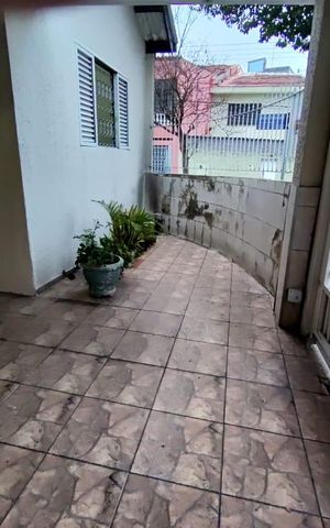 Casa à venda com 164m², 4 quartos e 2 vagas