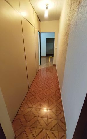 Casa à venda com 164m², 4 quartos e 2 vagas
