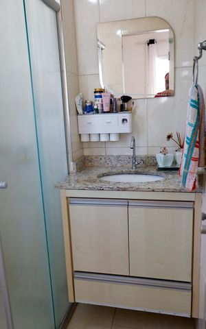 Apartamento à venda com 65m², 3 quartos e 1 vaga Apartamento à venda com 65m², 3 quartos e 1 vagaBanheiro da Suíte