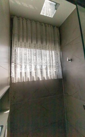 Casa à venda com 123m², 3 quartos e 2 vagas Casa à venda com 123m², 3 quartos e 2 vagasBanheiro Social