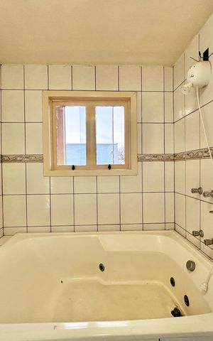 Apartamento para alugar com 130m², 3 quartos e sem vaga Apartamento para alugar com 130m², 3 quartos e sem vagaBanheiro da Suíte