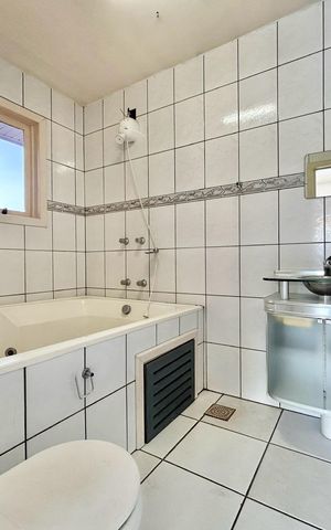 Apartamento para alugar com 130m², 3 quartos e sem vaga Apartamento para alugar com 130m², 3 quartos e sem vagaBanheiro da Suíte