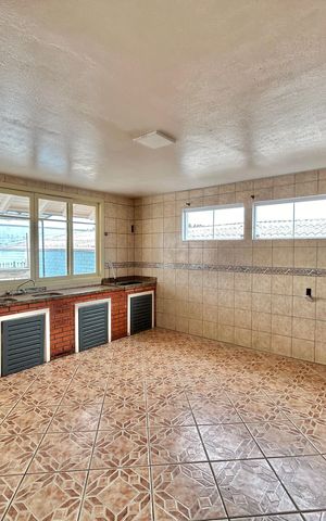 Apartamento para alugar com 130m², 3 quartos e sem vaga Apartamento para alugar com 130m², 3 quartos e sem vagaCozinha