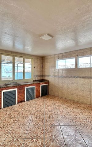 Apartamento para alugar com 130m², 3 quartos e sem vaga Apartamento para alugar com 130m², 3 quartos e sem vagaCozinha