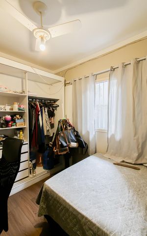 Casa à venda com 400m², 3 quartos e 2 vagas Casa à venda com 400m², 3 quartos e 2 vagasQuarto 1