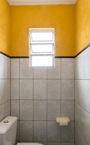 Casa à venda com 400m², 3 quartos e 2 vagas Casa à venda com 400m², 3 quartos e 2 vagas Edicula /Escritorio/Banheiro do escritorio