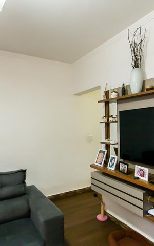 Casa à venda com 400m², 3 quartos e 2 vagas Casa à venda com 400m², 3 quartos e 2 vagasSala
