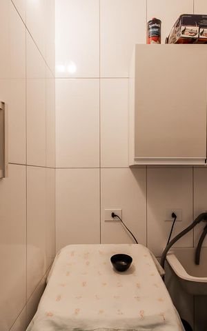 Casa à venda com 400m², 3 quartos e 2 vagas Casa à venda com 400m², 3 quartos e 2 vagasÁrea de Serviço