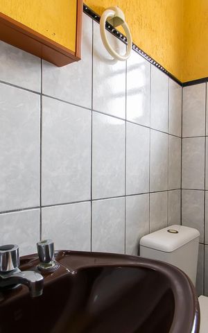 Casa à venda com 400m², 3 quartos e 2 vagas Casa à venda com 400m², 3 quartos e 2 vagas Edicula /Escritorio /Banheiro do escritorio