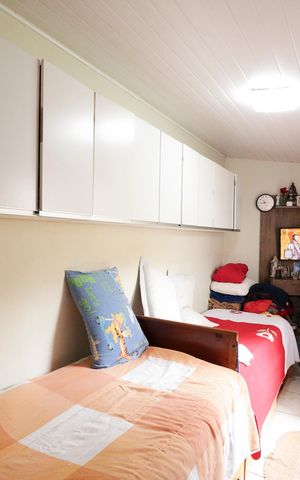 Casa à venda com 150m², 3 quartos e 2 vagas Casa à venda com 150m², 3 quartos e 2 vagasQuarto de Serviço 1