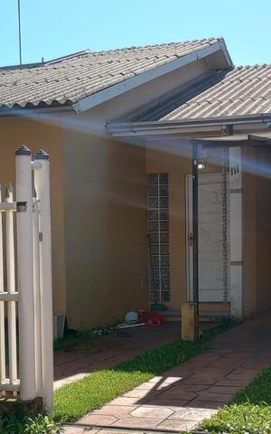 Casa à venda com 110m², 3 quartos e 2 vagas