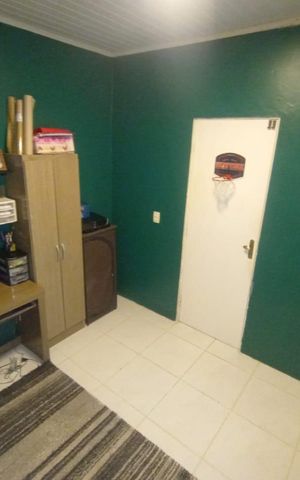 Casa à venda com 110m², 3 quartos e 2 vagas Casa à venda com 110m², 3 quartos e 2 vagasQuarto