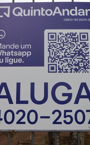 Casa para alugar com 63m², 1 quarto e 1 vagaPlaca