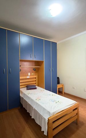 Casa à venda com 260m², 3 quartos e 3 vagas Casa à venda com 260m², 3 quartos e 3 vagasQuarto 1