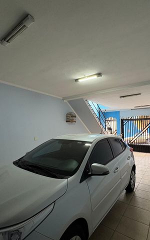 Casa à venda com 260m², 3 quartos e 3 vagas Casa à venda com 260m², 3 quartos e 3 vagasGaragem