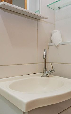 Apartamento para alugar com 50m², 2 quartos e sem vagaBanheiro