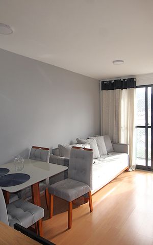Apartamento à venda com 33m², 1 quarto e sem vagaSala