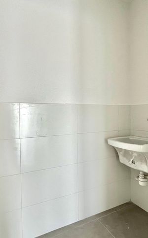 Casa à venda com 53m², 2 quartos e 1 vaga Casa à venda com 53m², 2 quartos e 1 vagaÁrea de Serviço