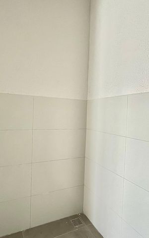 Casa à venda com 53m², 2 quartos e 1 vaga Casa à venda com 53m², 2 quartos e 1 vagaÁrea de Serviço