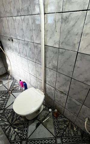 Casa à venda com 147m², 4 quartos e 2 vagasBanheiro de serviço