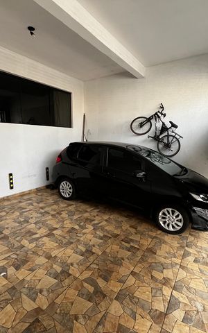 Casa à venda com 147m², 4 quartos e 2 vagasGaragem