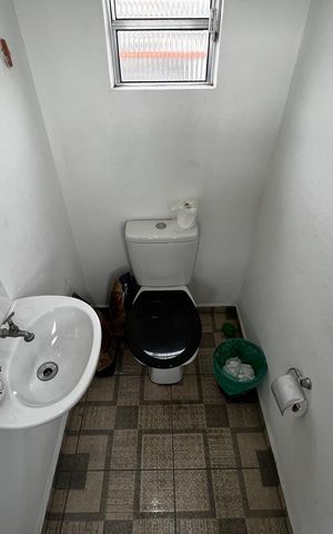 Casa à venda com 147m², 4 quartos e 2 vagasBanheiro da Área gourmet