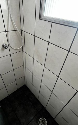Casa à venda com 147m², 4 quartos e 2 vagasBanheiro Social