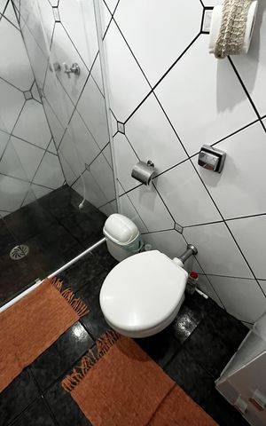 Casa à venda com 147m², 4 quartos e 2 vagasBanheiro da Suíte 4