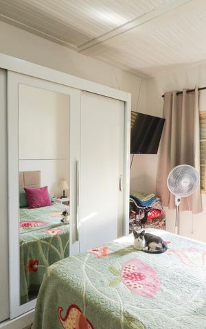 Casa à venda com 160m², 3 quartos e sem vaga Casa à venda com 160m², 3 quartos e sem vagaQuarto 3