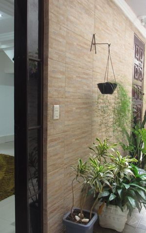 Casa à venda com 220m², 3 quartos e 2 vagasÁrea externa