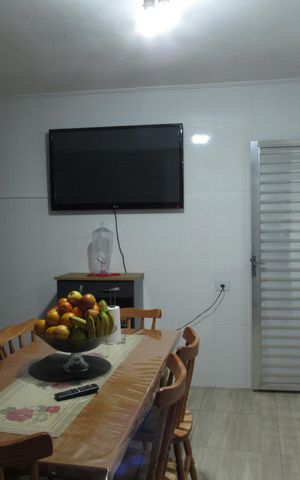 Casa à venda com 220m², 3 quartos e 2 vagasCozinha