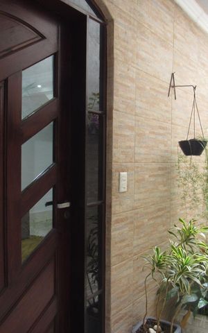Casa à venda com 220m², 3 quartos e 2 vagasÁrea externa