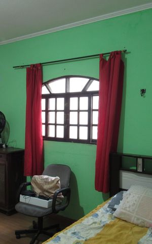 Casa à venda com 220m², 3 quartos e 2 vagasQuarto 1