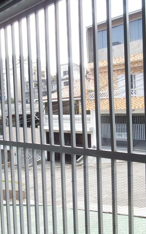 Casa à venda com 220m², 3 quartos e 2 vagasGaragem
