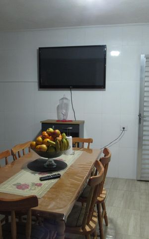 Casa à venda com 220m², 3 quartos e 2 vagasCozinha