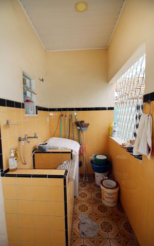 Casa à venda com 100m², 3 quartos e 4 vagasÁrea de Serviço