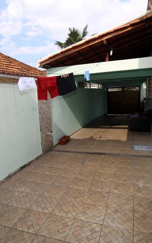 Casa à venda com 100m², 3 quartos e 4 vagasGaragem