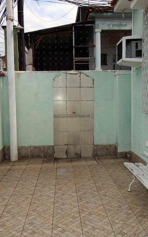 Casa à venda com 100m², 3 quartos e 4 vagasQuintal