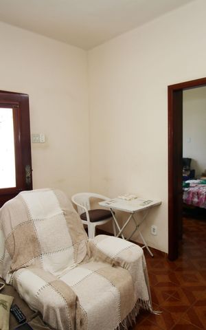 Casa à venda com 100m², 3 quartos e 4 vagasSala