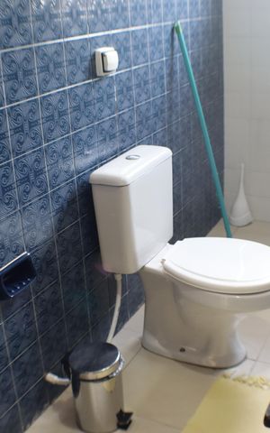 Casa à venda com 360m², 4 quartos e sem vaga Casa à venda com 360m², 4 quartos e sem vagaBanheiro Social