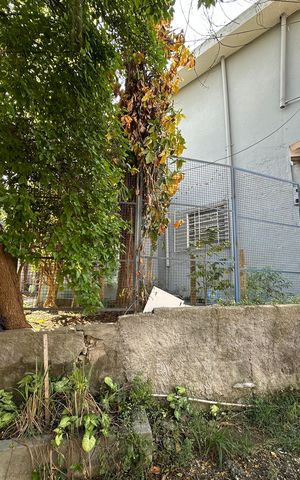 Casa à venda com 360m², 4 quartos e sem vaga Casa à venda com 360m², 4 quartos e sem vagaQuintal