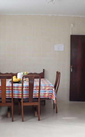 Casa à venda com 360m², 4 quartos e sem vaga Casa à venda com 360m², 4 quartos e sem vagaCozinha