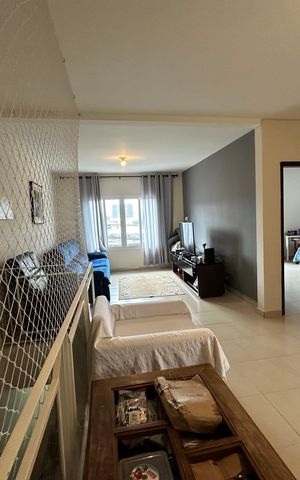 Casa à venda com 360m², 4 quartos e sem vaga Casa à venda com 360m², 4 quartos e sem vagaSala